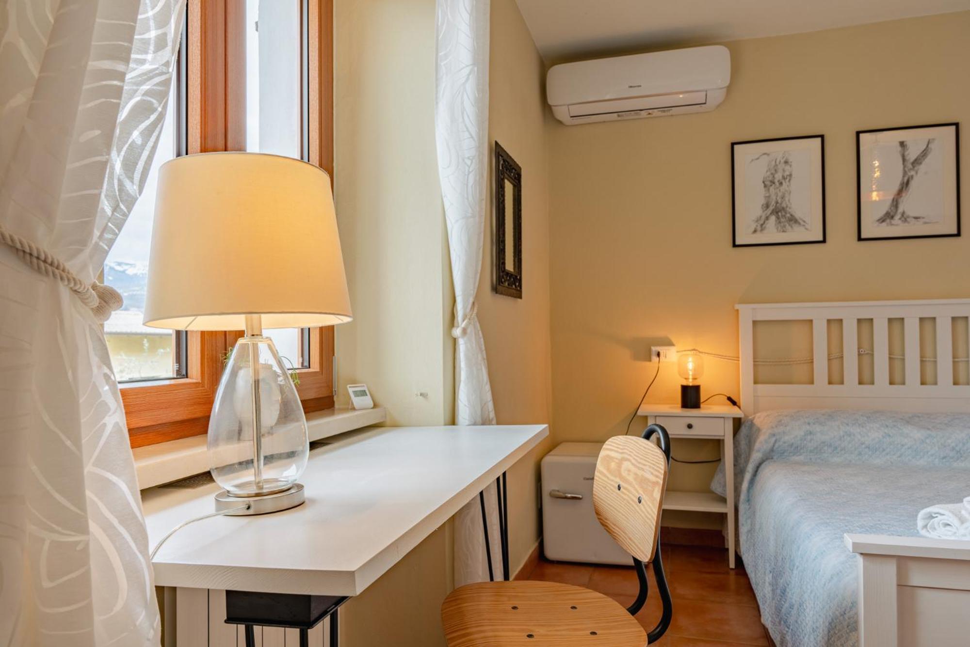 Garda Doma Bed & Breakfast เบรนโซเน ซูล การ์ดา ภายนอก รูปภาพ