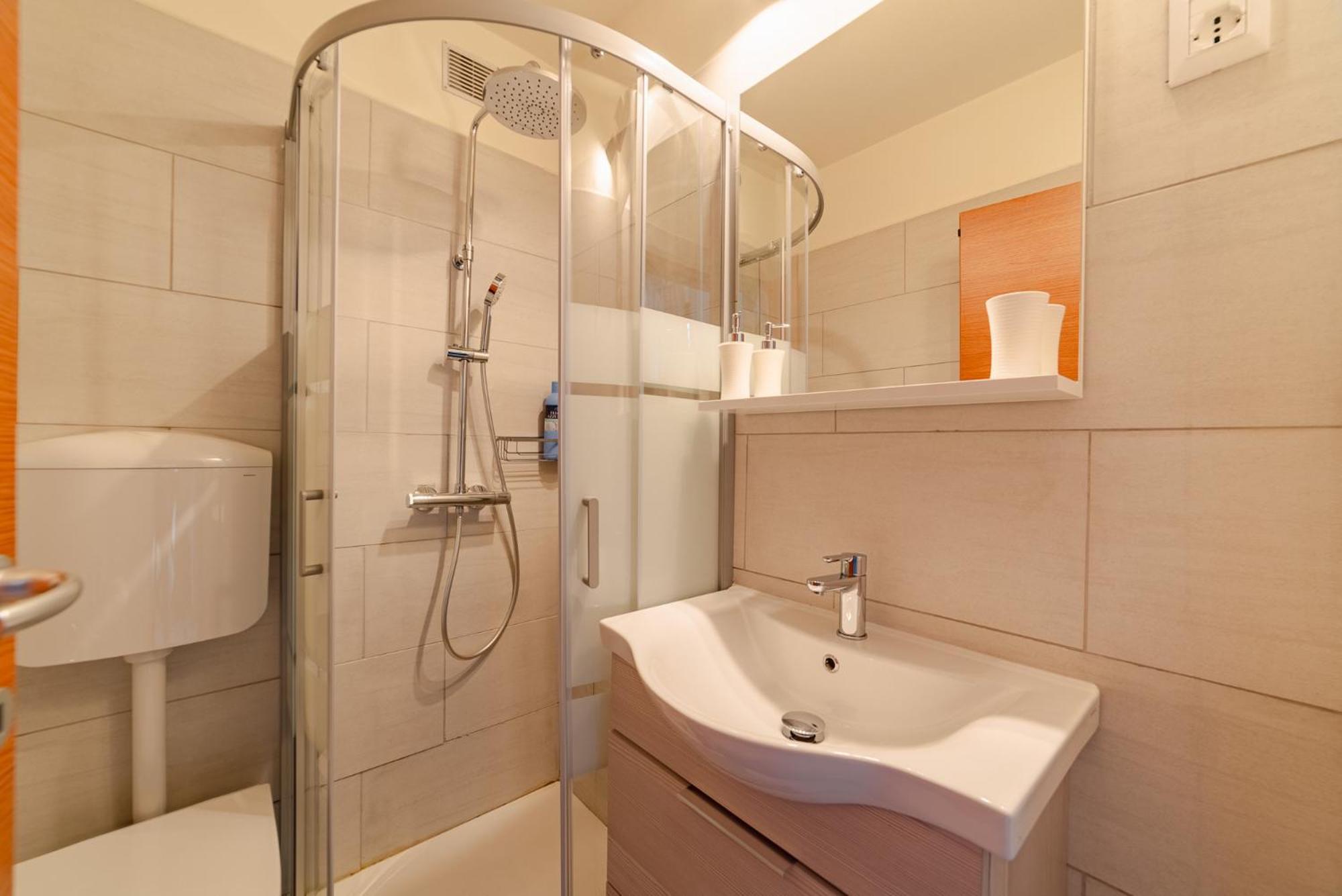 Garda Doma Bed & Breakfast เบรนโซเน ซูล การ์ดา ภายนอก รูปภาพ